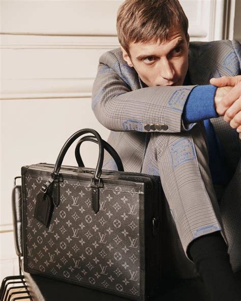 lv insurance careers|louis vuitton career.